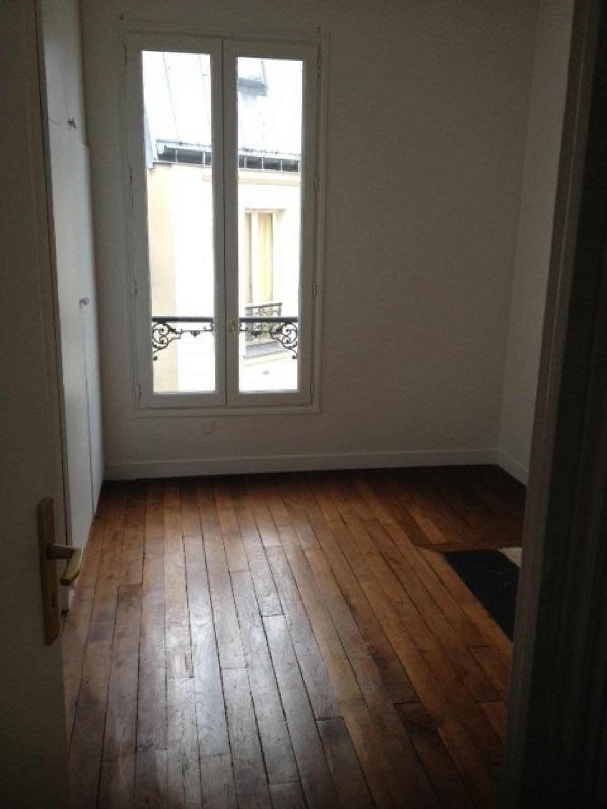 Location Appartement  2 pièces - 31m² 75018 Paris 18