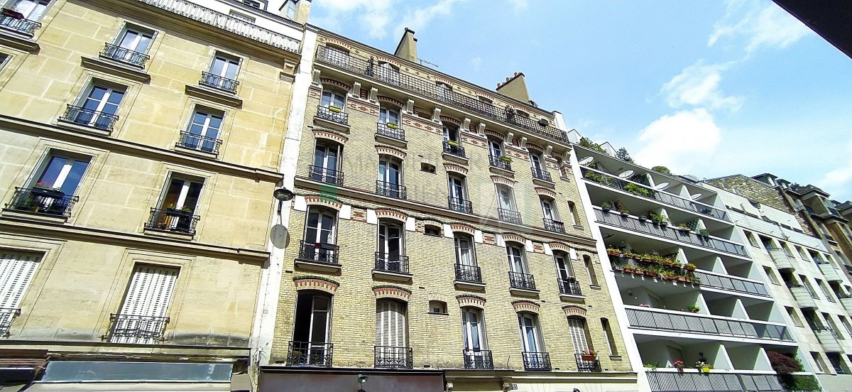 Vente Appartement  2 pièces - 42.46m² 75018 Paris