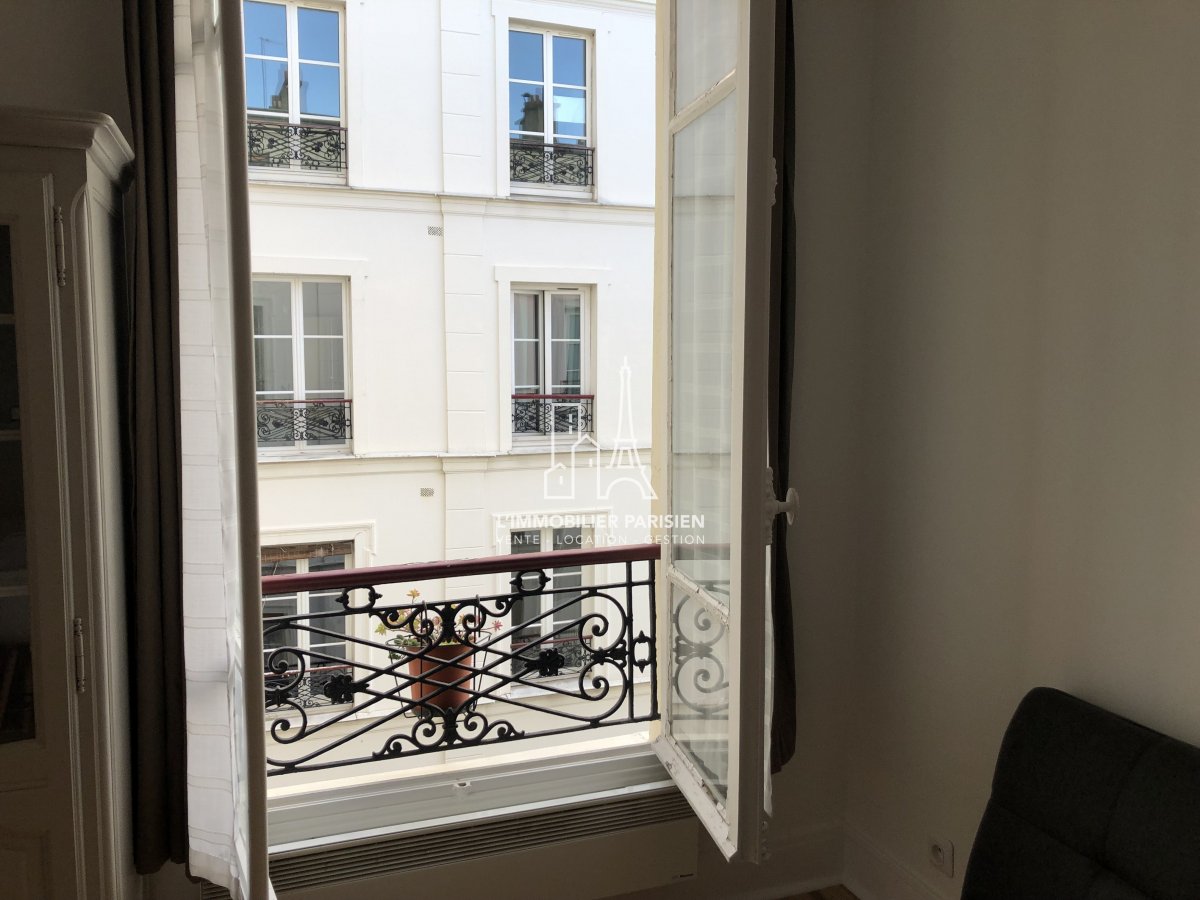 Location Appartement meublé 2 pièces - 30.38m² 75018 Paris