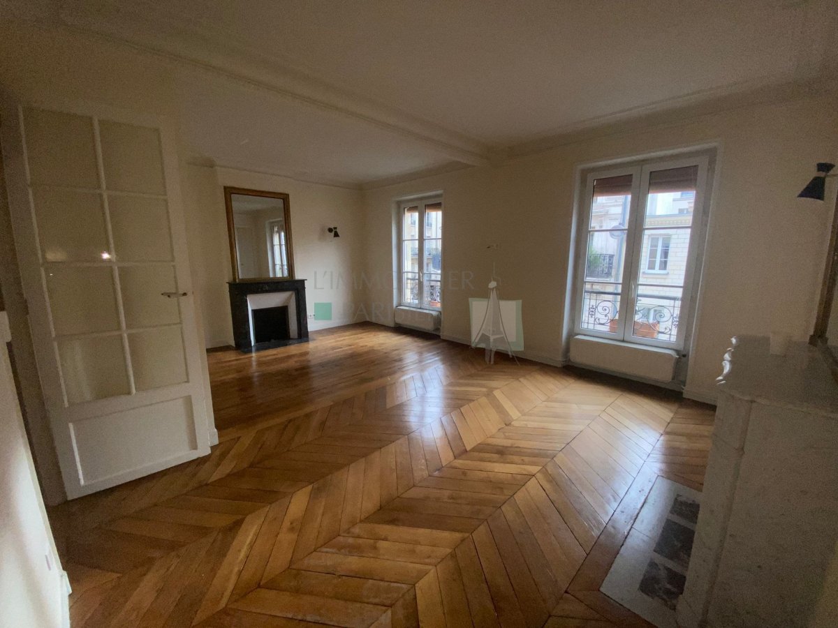 Location Appartement  3 pièces - 72.3m² 75017 Paris