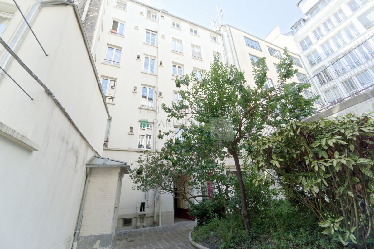 Vente Appartement  2 pièces - 42.16m² 75018 Paris